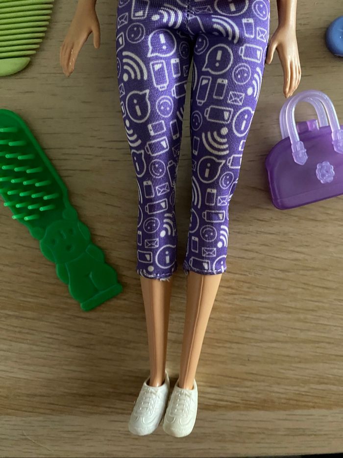 Poupee Barbie Mattel chapeau peigné accessoires 2015 201 - photo numéro 4