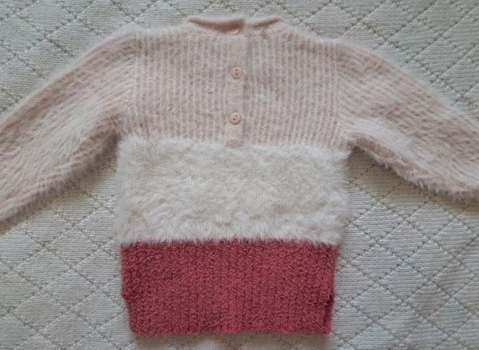 Pull tricolore étoiles Gémo fille 6 mois - photo numéro 5