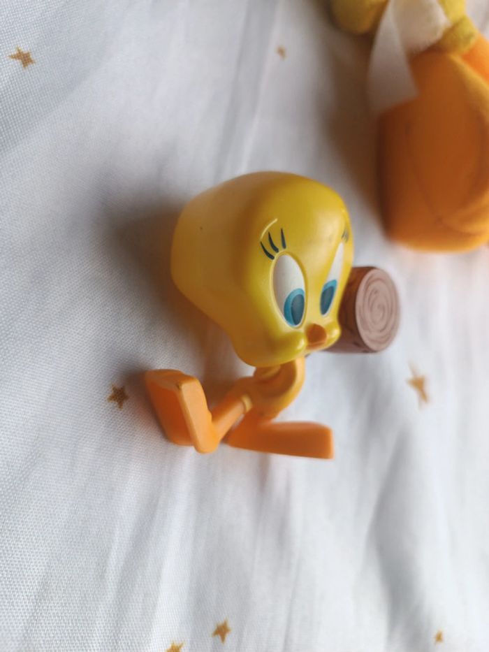 Peluche plush titi Grosminet allongé couché Looney Tunes toons figurine massue masse marteau - photo numéro 3