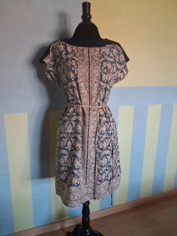 Robe Jacqueline Riu, T.40