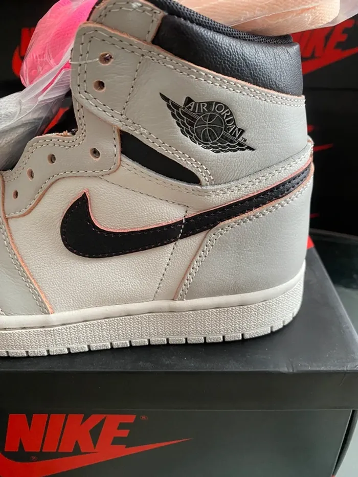 Jordan 1 high retro OG defiant SB NYC to Paris - photo numéro 10