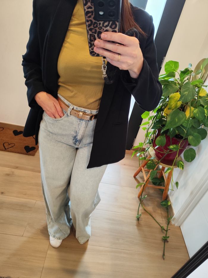 Jeans clair Wide leg neuf - photo numéro 4