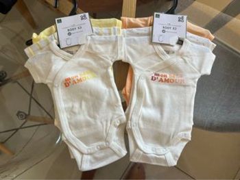 Lot de 6 bodies neufs