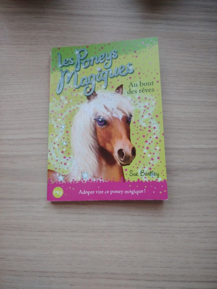 Livre Les Poneys Magiques de Sue Bentley
