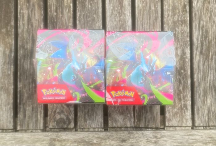 Demi-Display ME02 – Boosters scellés