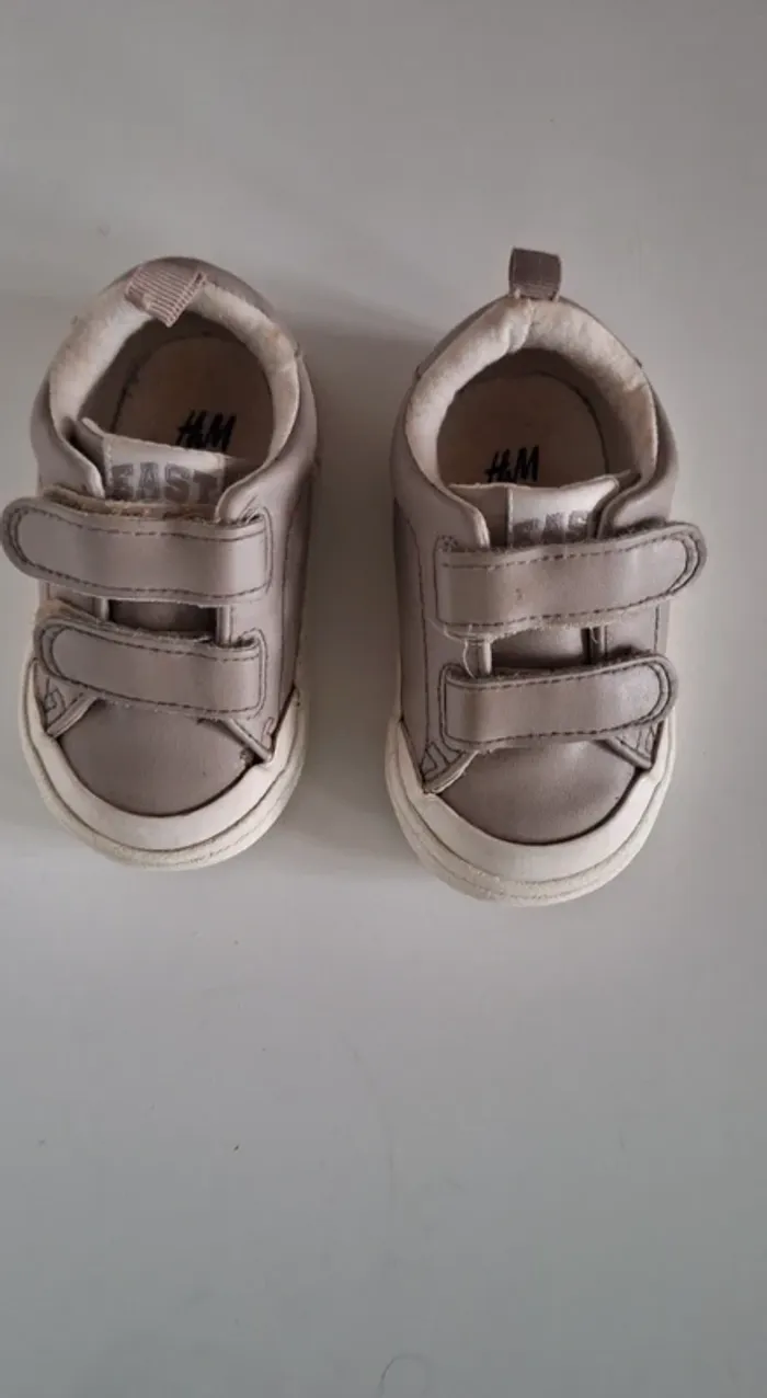Baskets h&m 18 - 19 - photo numéro 3