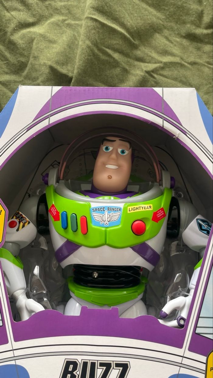 🦸‍♂️ Figurine parlante Buzz L’Éclair – Toy Story - photo numéro 6