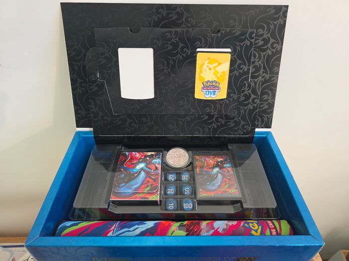 Coffret collection ultra premium dracaufeu ex (sans boosters ni cartes promo) - photo numéro 2