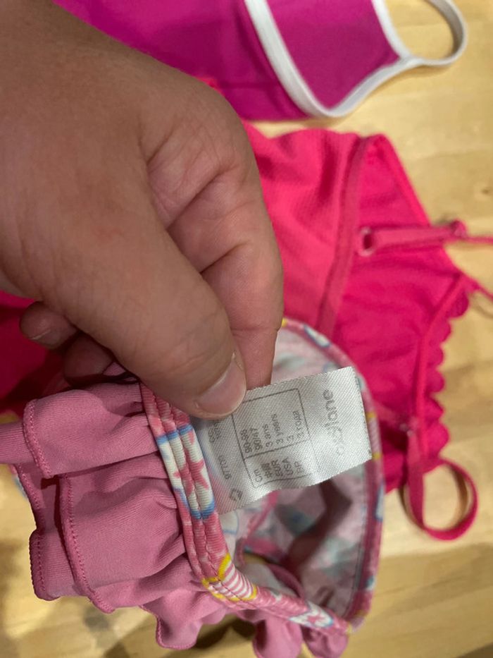 Lot de maillots de bain fille 3 ans - photo numéro 3