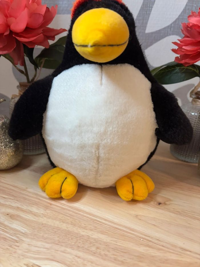 🌺Peluche pingouin noir et blanc avec bonnet🌺 - photo numéro 4