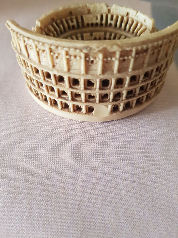 Bétime Statue de la colosse Romaine - photo numéro 3