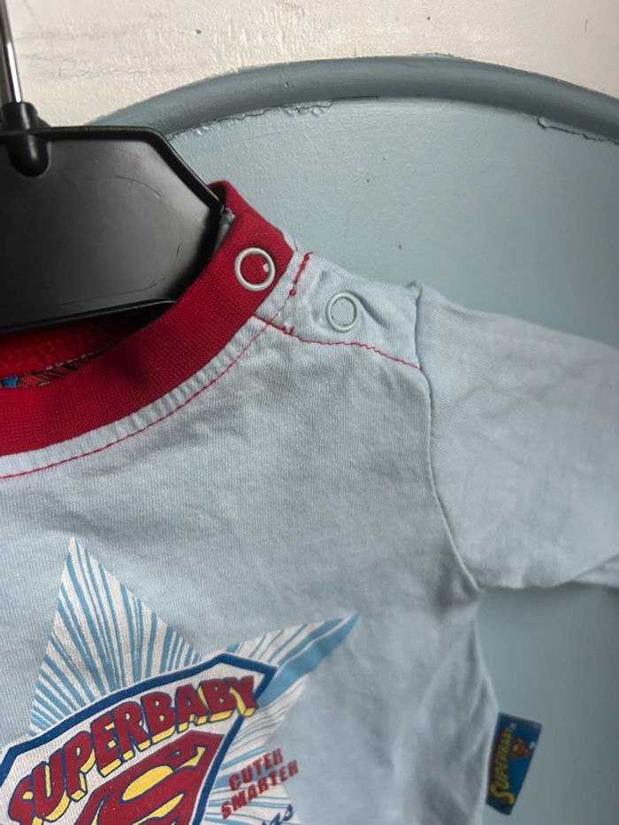 Tee shirt manches longues super baby . 1 mois - photo numéro 5