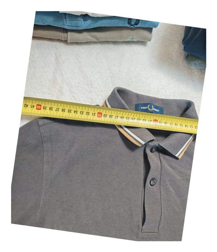 ⭐ Superbe polo Fred Perry logo Or Taille S - photo numéro 9