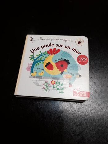 Livre sonore musical comptines une poule sur un mur