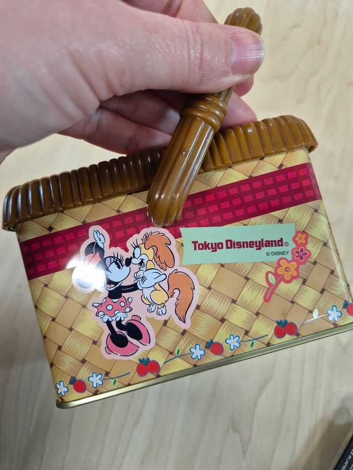 Boîte métal Tokyo Disney Resort : Panier de fraises Minnie - photo numéro 5