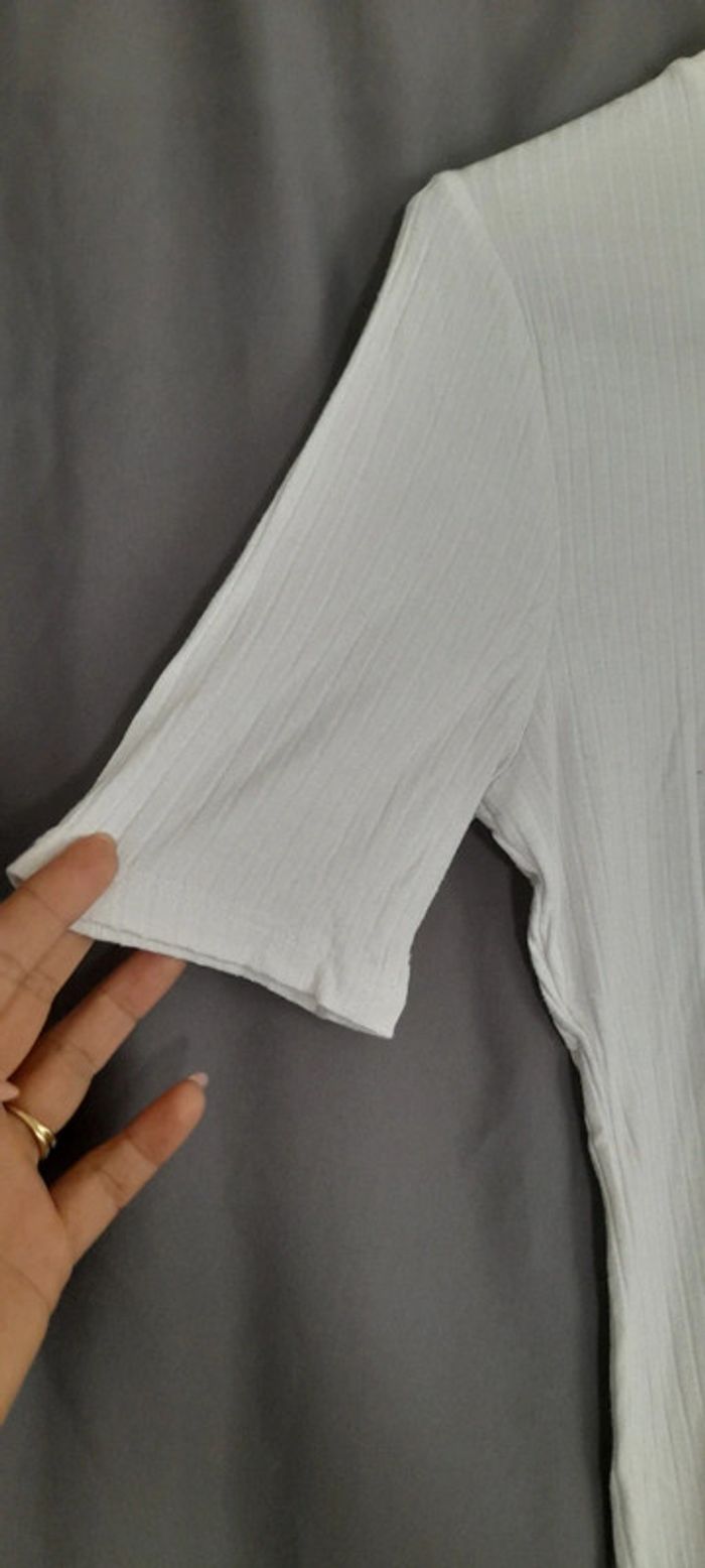 T-shirt top blanc à petit col - photo numéro 4