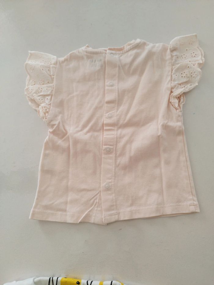 Lot de 2 tee shirt MC bébé fille 12 mois - photo numéro 5