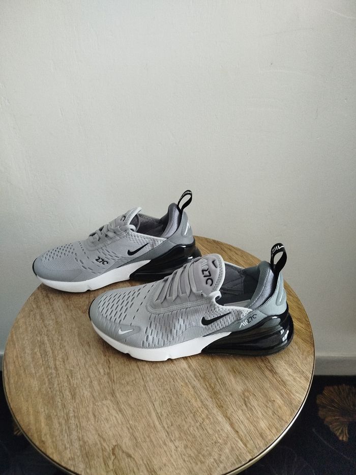 Baskets Nike T 36.5 - photo numéro 3