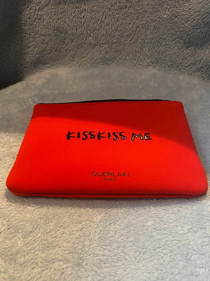Trousse de maquillage rouge Guerlain - photo numéro 3