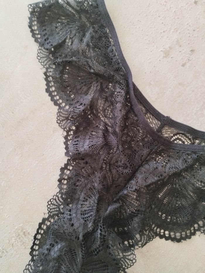 Culotte noir en dentelle - photo numéro 2