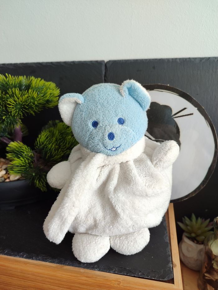 peluche Doudou ours boule Musti mustela écharpe bleu blanc PE0230