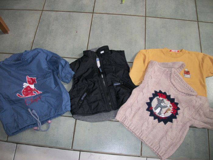 lot garçon 2 ans pull, doudoune sans manches, blouson