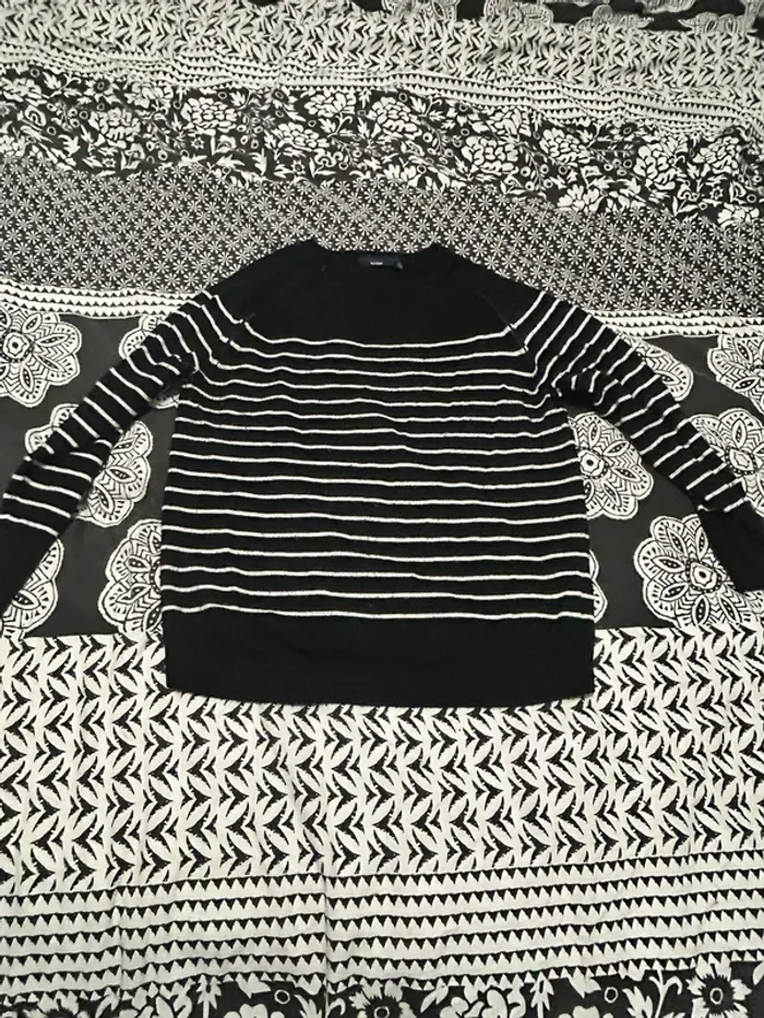Pull fin