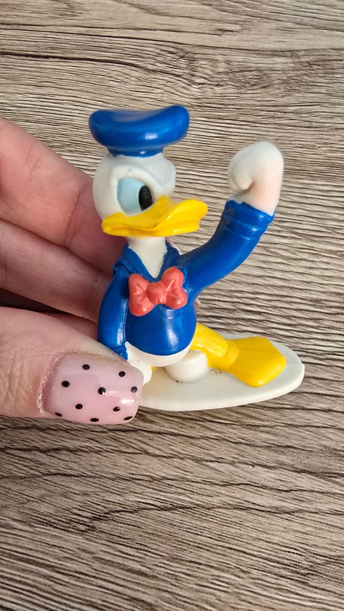 Figurines disney Donald et Pluto - photo numéro 2