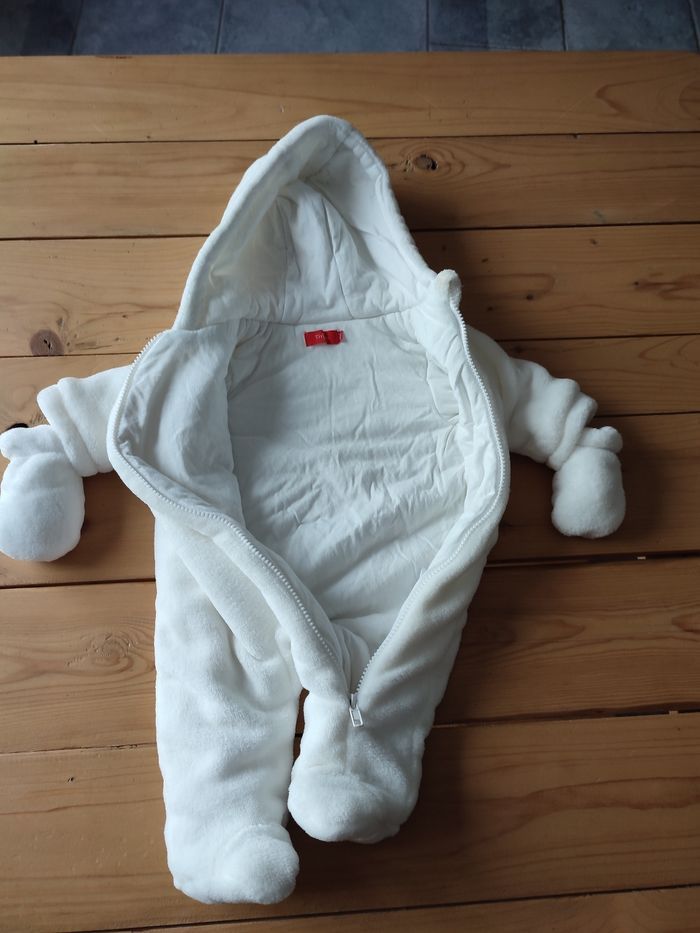 Combinaison hiver 3 mois - photo numéro 2