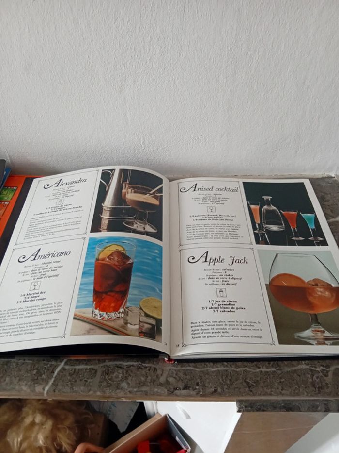 Livre cocktails 🍸 vintage - photo numéro 4