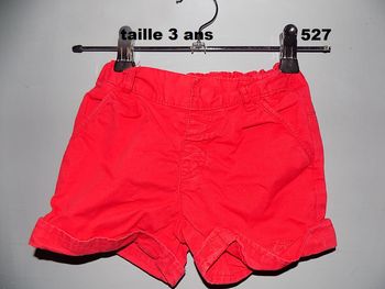 short , taille 3 ans