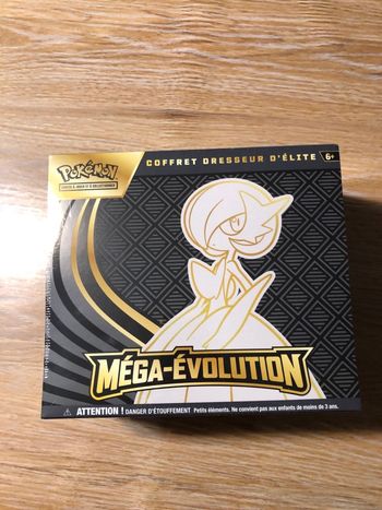 Coffret Pokémon dresseur d’élite me01