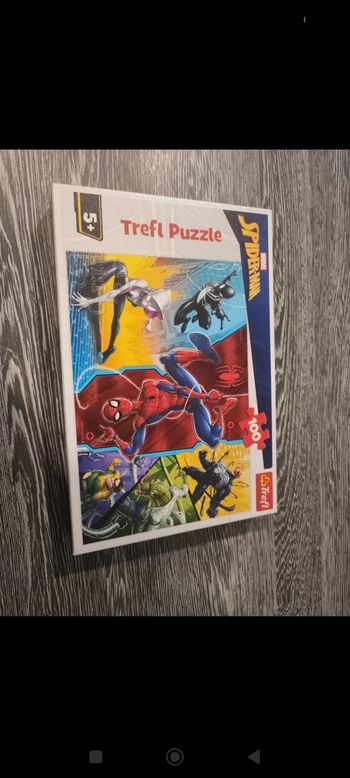 Puzzle spiderman