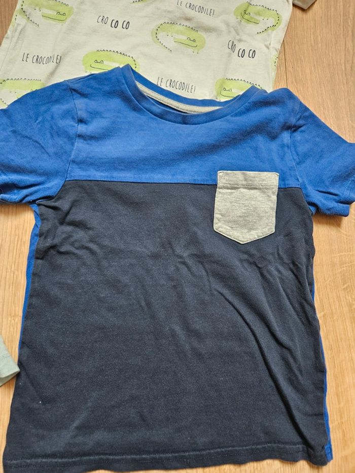 Lot de 4 t-shirts Vertbaudet Kiabi 5 ans - photo numéro 4