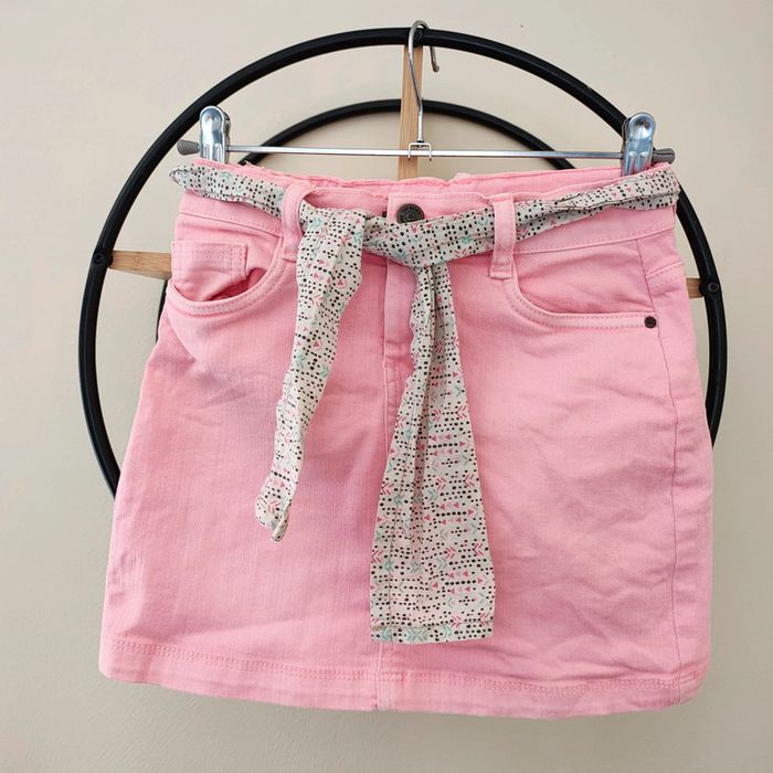 8 ans jupe tape a l'oeil avec ceinture