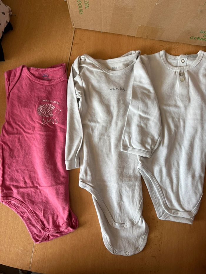 Gros lot vêtements fille 3 ans - Idéal pour la saison ! - photo numéro 6