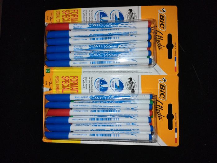 Lot de 24 feutres villeda effaçables neuf bic