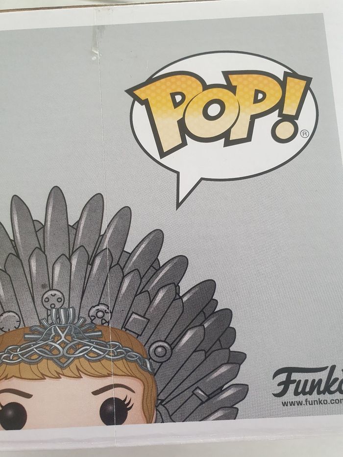 Pop Cercei Lannister sur le trône de fer - photo numéro 5
