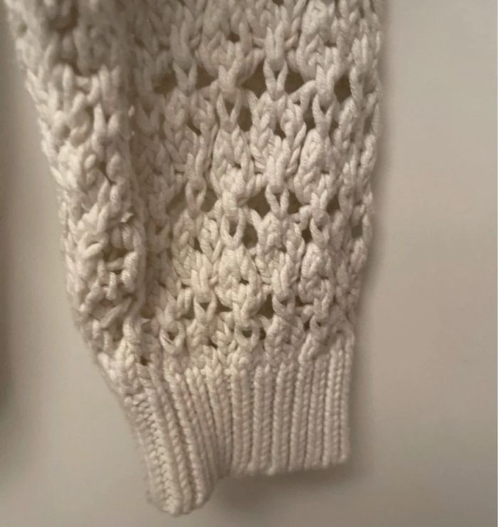 Pull en maille ajourée - photo numéro 4