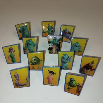 MONSTRES & CIE - Lot 13 Pin's Disney Edition Carrefour 2010 - Lot n°25 (OCCASION)