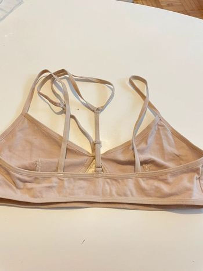Brassière taille M tour de cou - photo numéro 2