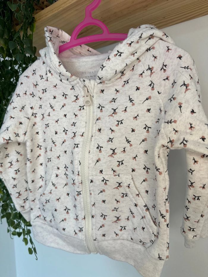 Veste sweat Liberty 18mois - photo numéro 2
