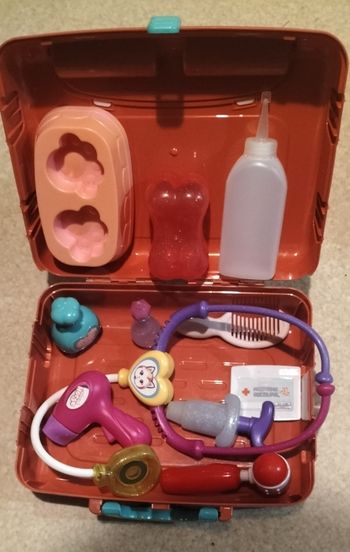Valise jouets vétérinaire