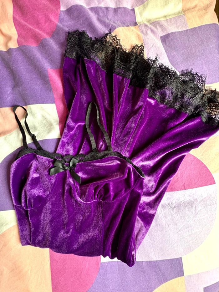 Robe violette goth en velours et dentelle Shein 38 - photo numéro 6
