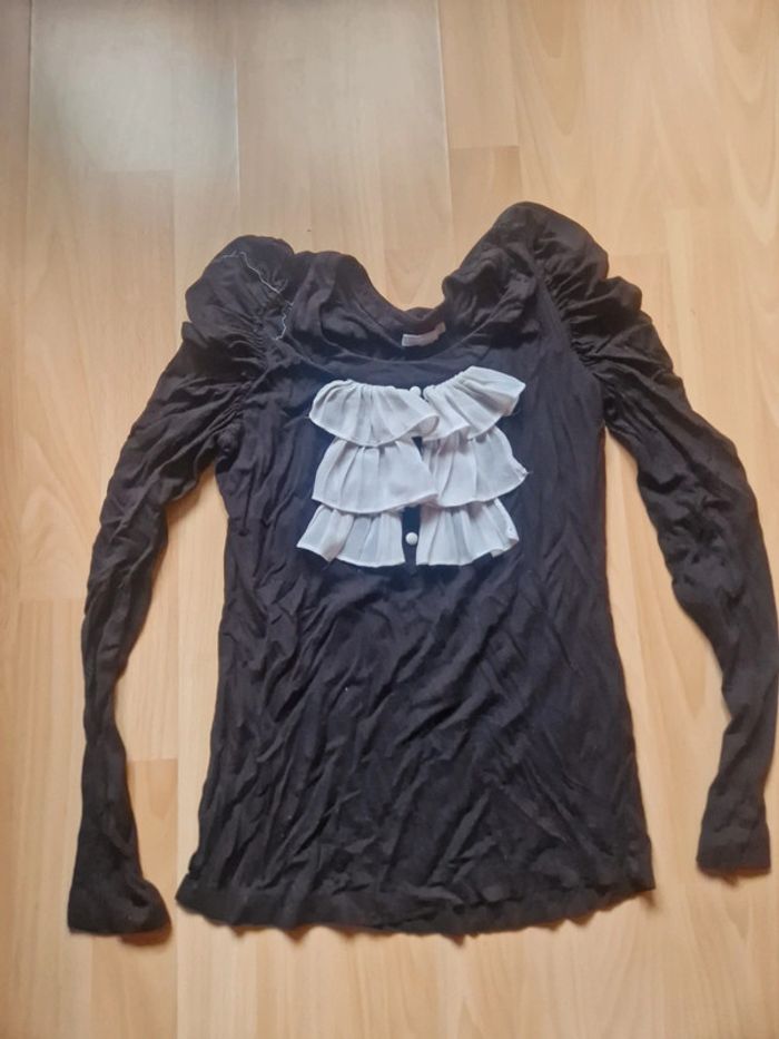 Haut 3 suisses taille 38.40