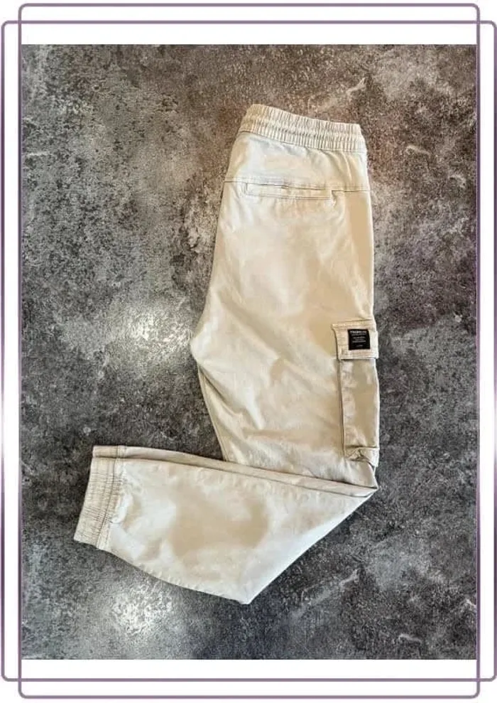 Pantalon cargo beige homme Pull&Bear taille M Men cargo pants Pantaloni uomo Cargohose Herren