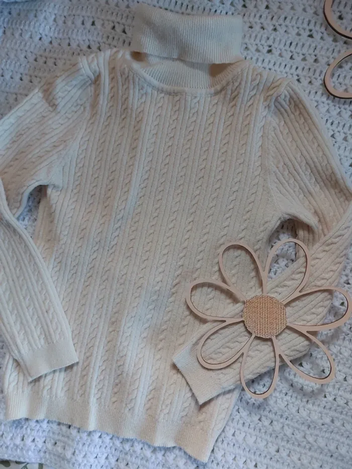 Pull col roulé 5-6 ans