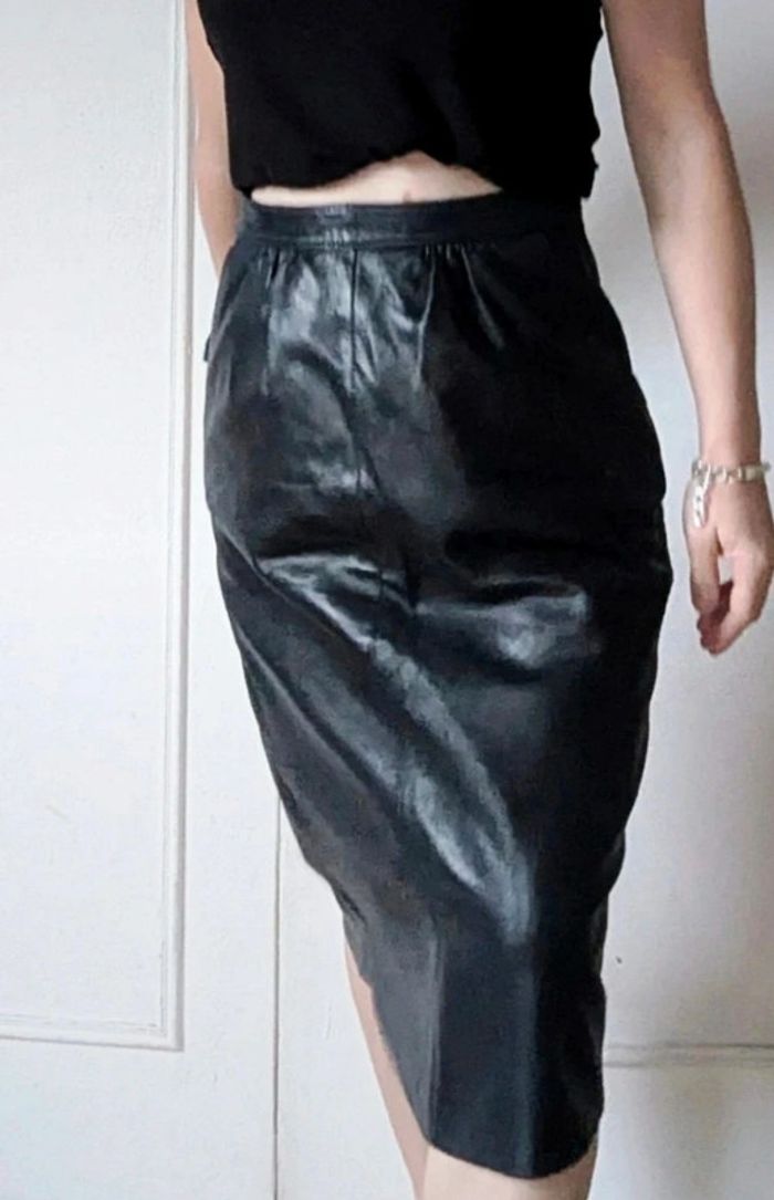 💎 jupe en cuir midi noir sexy rockabilly créateur français vintage GMG rare authentique taille XS 34 - photo numéro 2