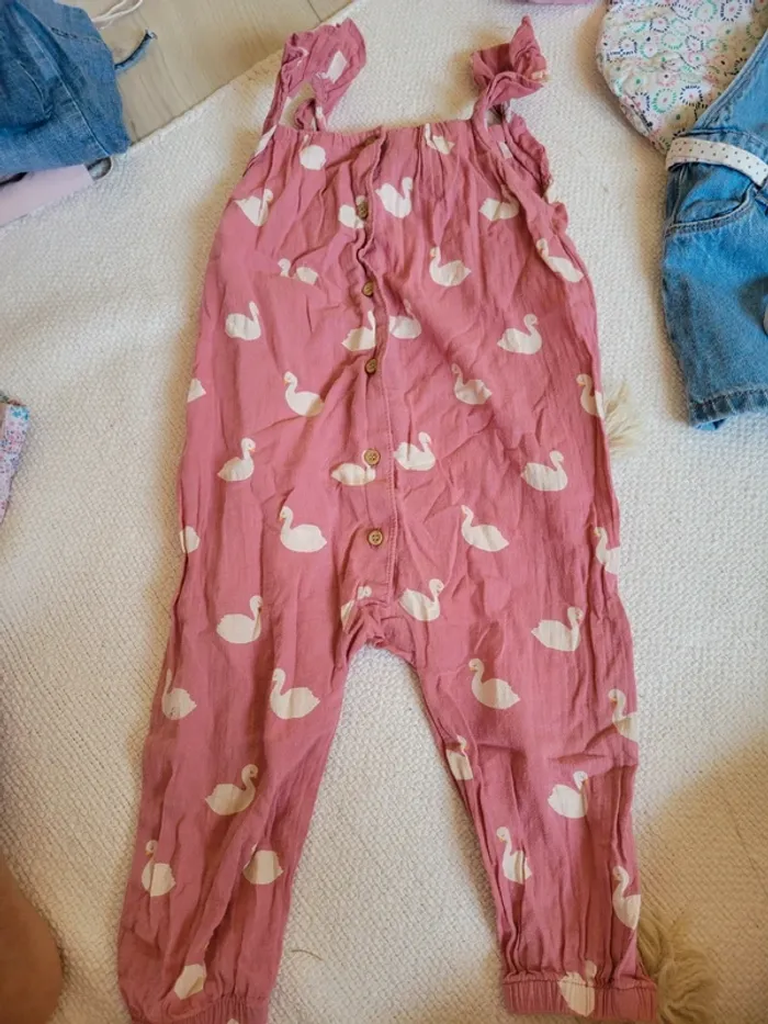 Lot vêtements fille 18m - photo numéro 8