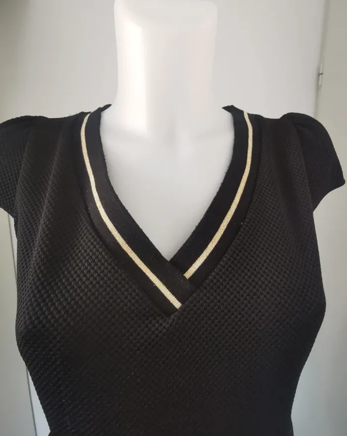Robe courte Naf Naf taille S - photo numéro 2
